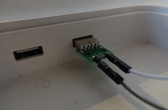 4 - Troy - 12 - USB Adapter